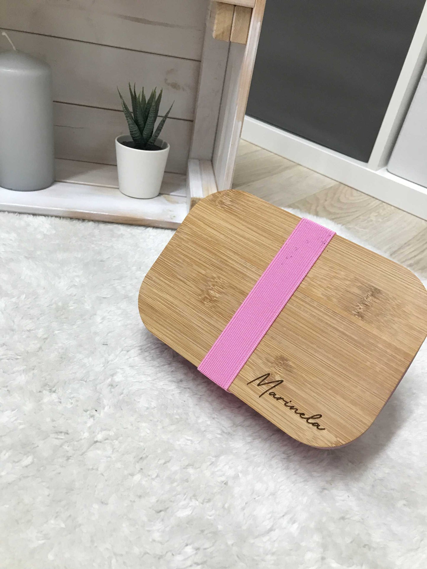 personalized bamboo and plastic lunchbox with pink band and name engraving