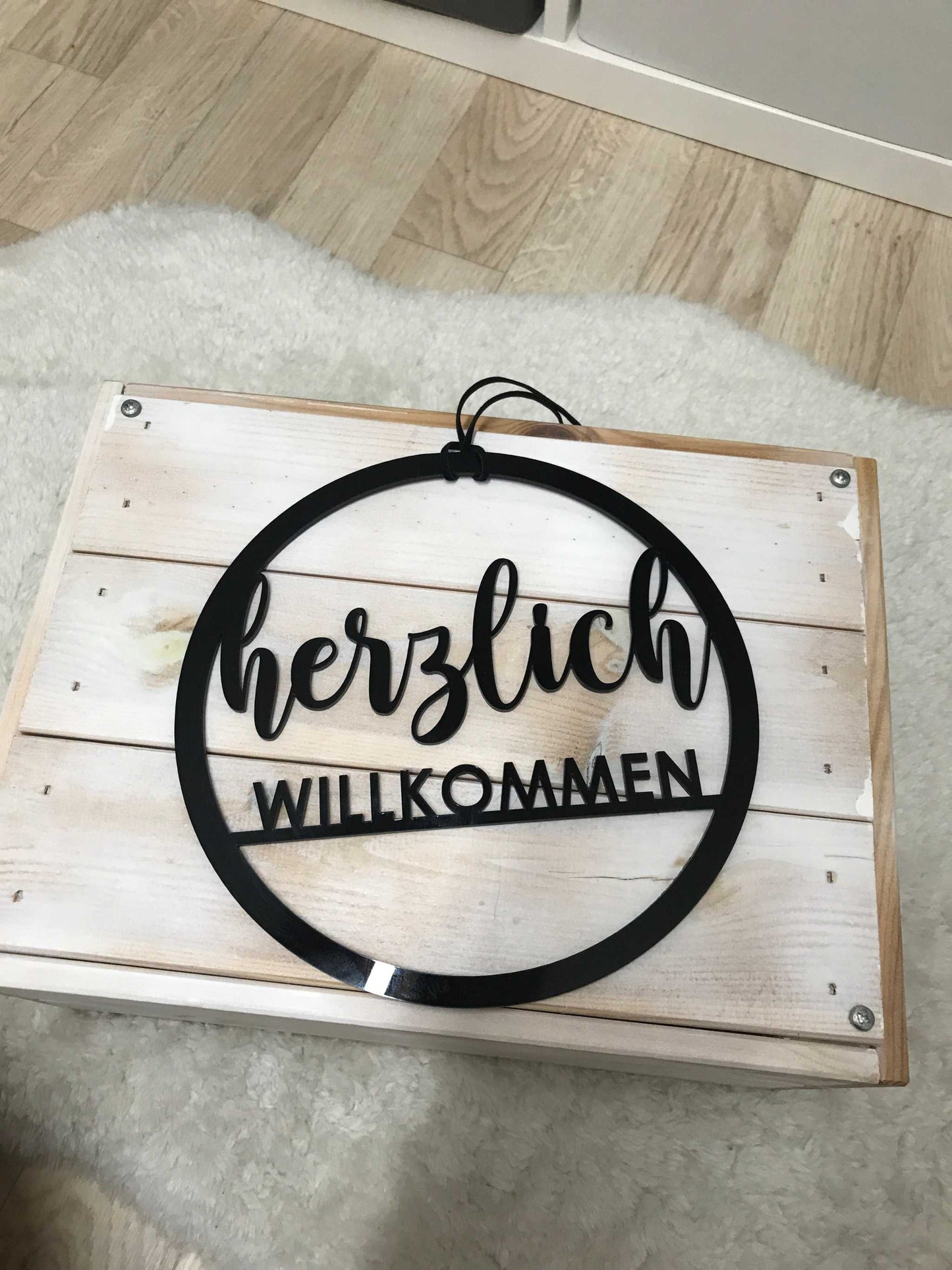 Türkranz aus Acryl "Herzlich Willkommen" – Stilvolle Begrüßung für Ihr Zuhause