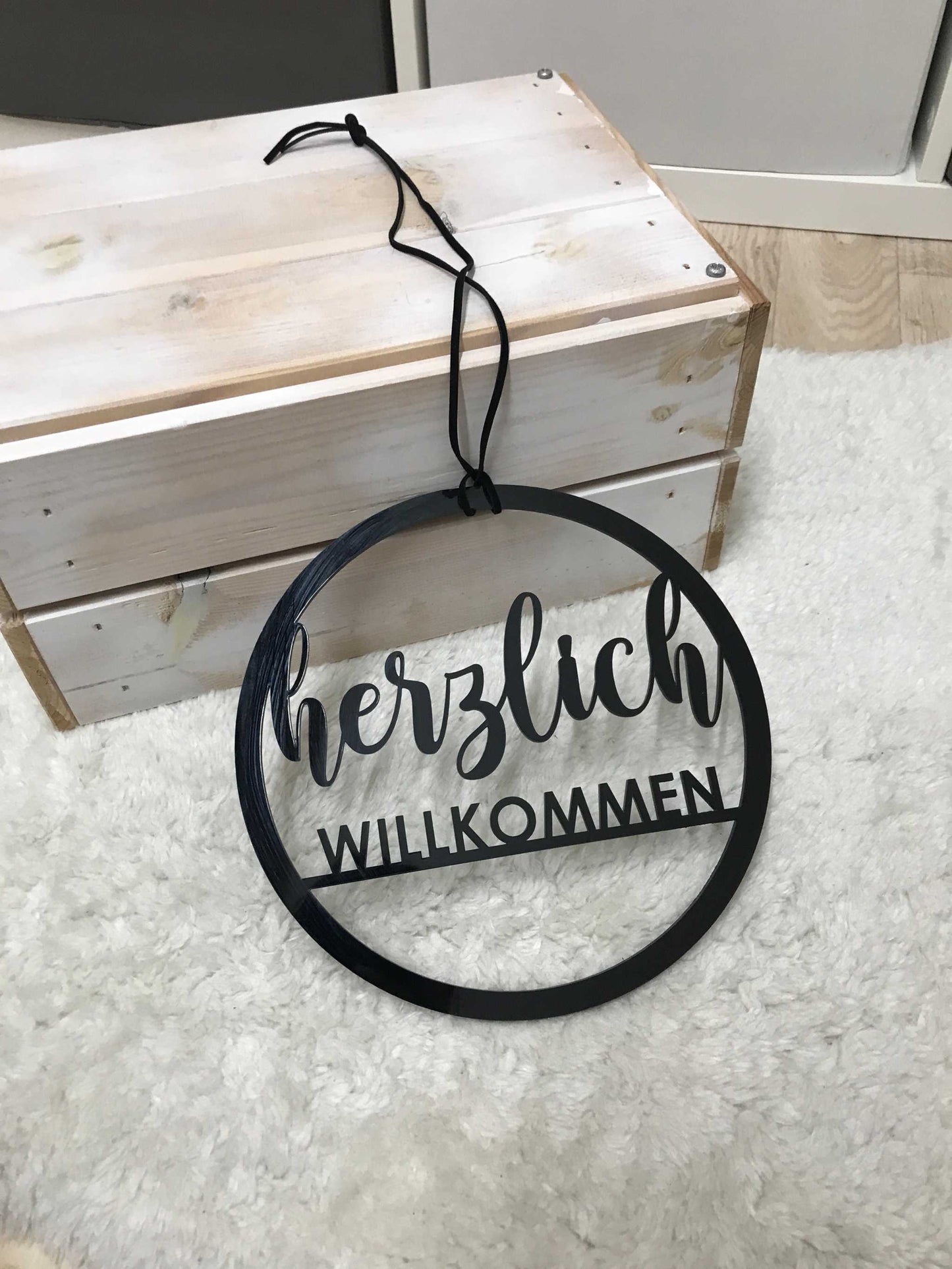 Türkranz aus Acryl "Herzlich Willkommen" – Stilvolle Begrüßung für Ihr Zuhause