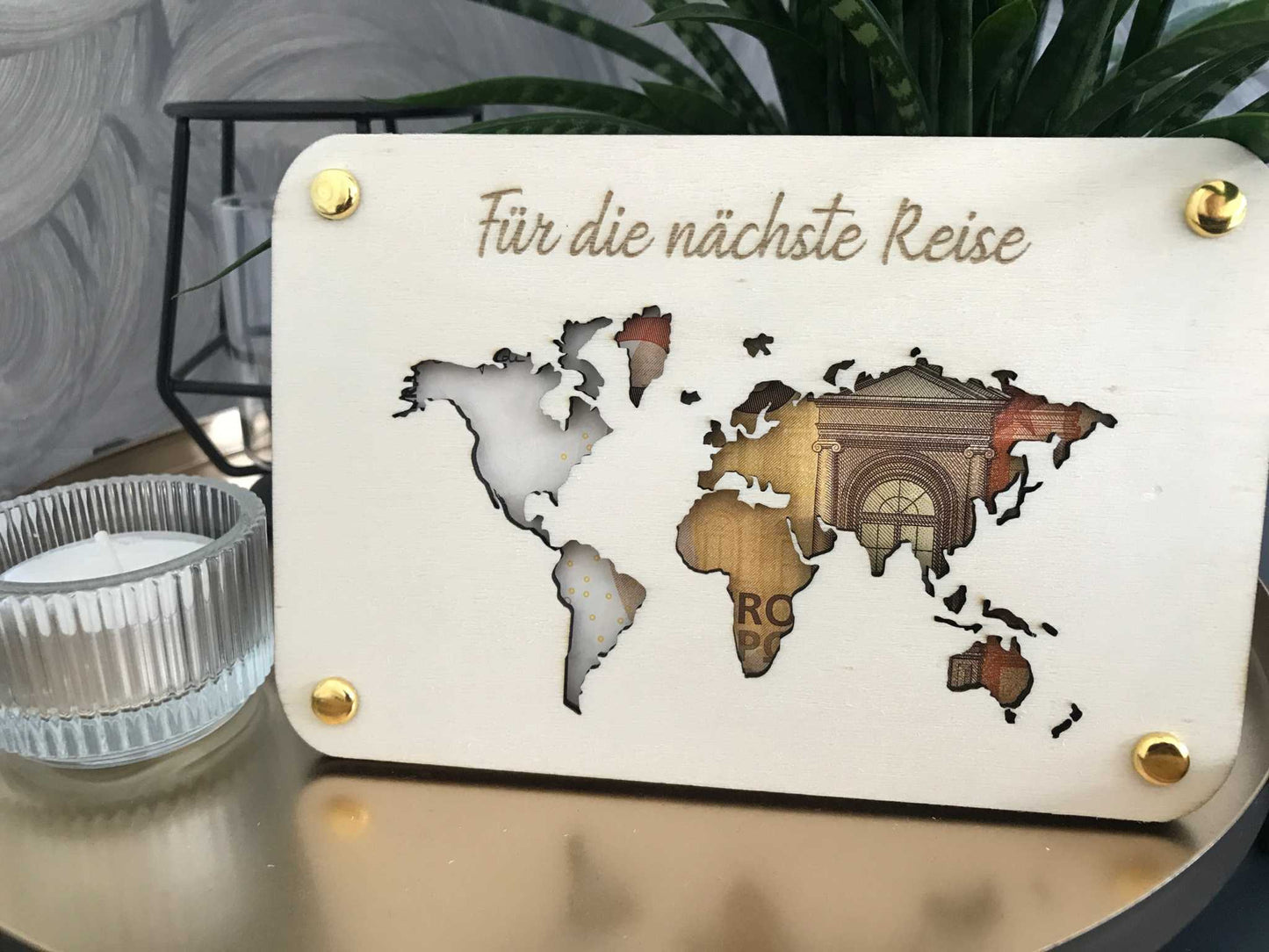 Stilvolle Geldkarte "Für die nächste Reise" mit Weltkartendesign, ideal für kreative Geldgeschenke.