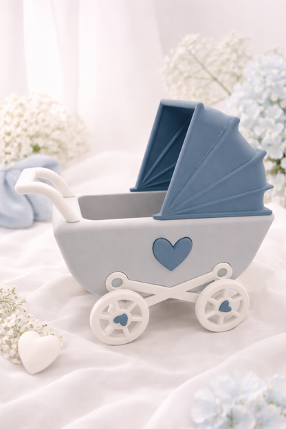 Leere Baby Geschenkbox Kinderwagen Form neutral Pastell Geschenk zur Geburt