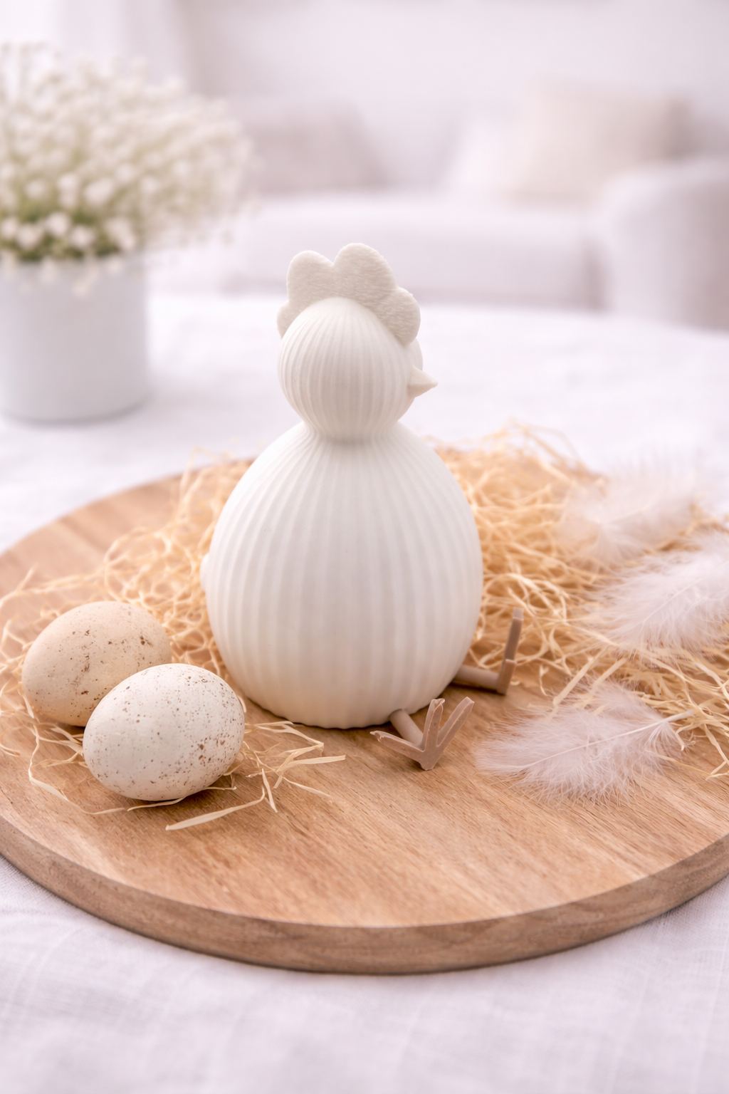 Minimalistisches 3D-gedrucktes PLA-Huhn „Molli“ stehend oder sitzend als moderne Ostern Deko
