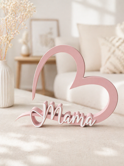 Modernes Mama Herz Dekoschild mit filigranem Schriftzug als stilvolles Muttertagsgeschenk