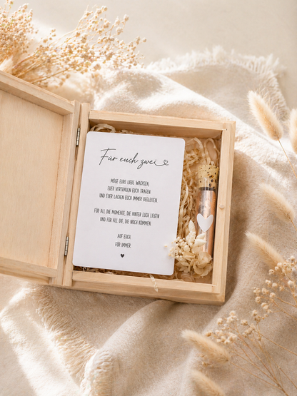 Personalisierte Geschenkbox Hochzeit aus Holz mit Gravur