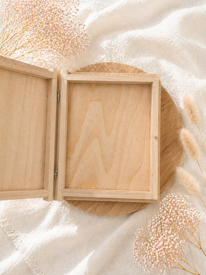Personalisierte Geschenkbox Hochzeit aus Holz mit Gravur