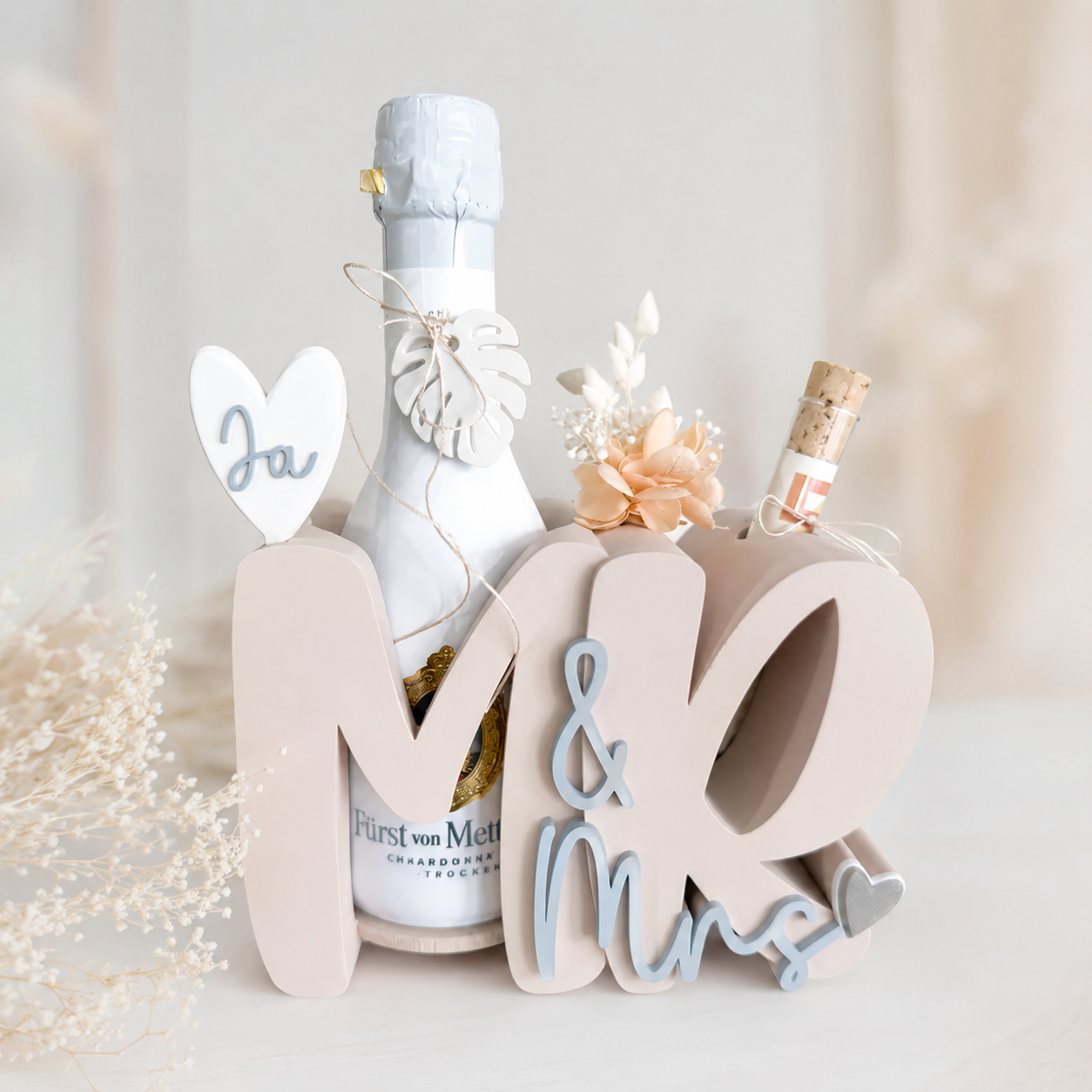 MR & MRS Hochzeitsdeko aus PLA in Pastellfarben für stilvolle Hochzeitstafel