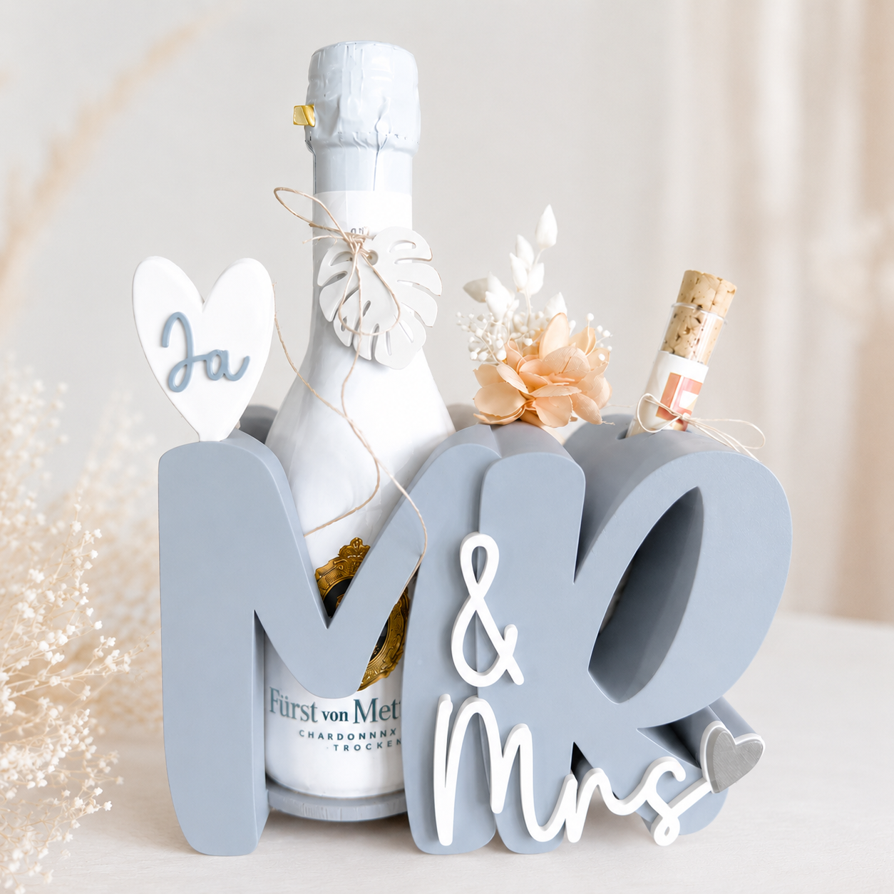MR & MRS Hochzeitsdeko aus PLA in Pastellfarben für romantische Hochzeitstafel
