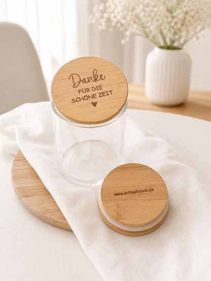 Personalisierbares Vorratsglas als Abschiedsgeschenk für Erzieherin im Kindergarten mit Bambusdeckel
