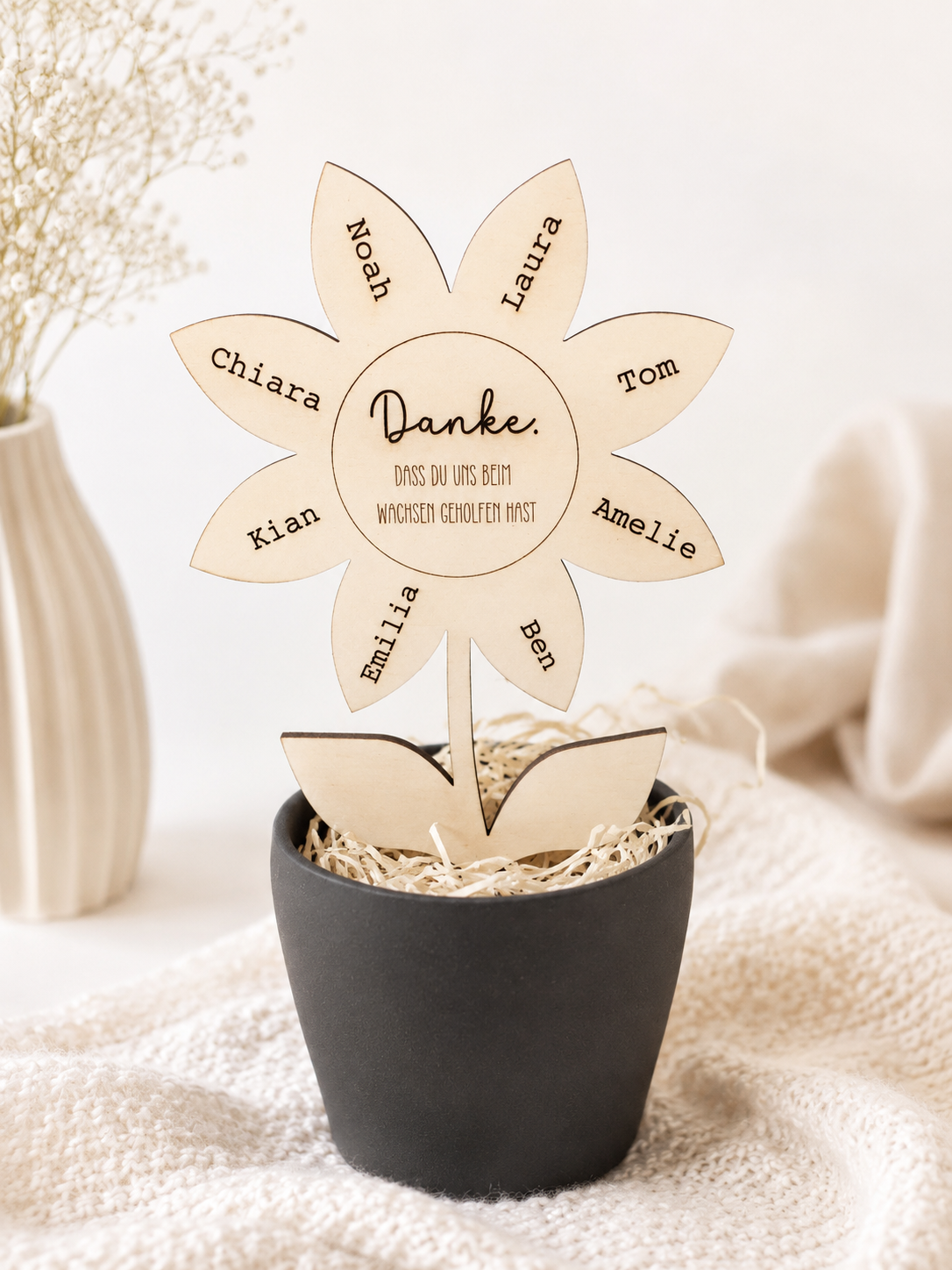 Personalisierte Blume mit Kindernamen als Abschiedsgeschenk für Erzieherin im Kindergarten
