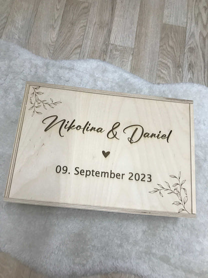 Personalisierte Erinnerungskiste für Hochzeiten