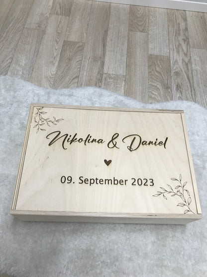 Personalisierte Erinnerungskiste für Hochzeiten