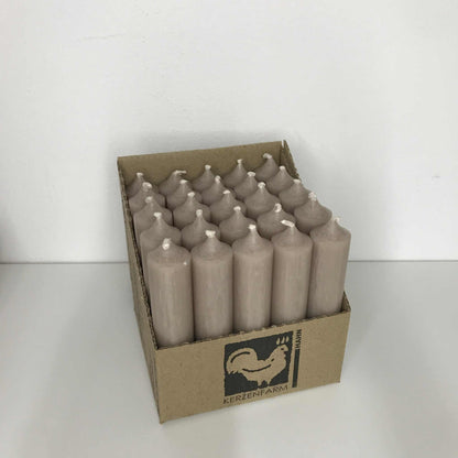 Stabkerzen 10 cm lang, Durchmesser 22 mm, verschiedene Farben, KERZENFARM HAHN, umweltfreundlich, RAL-zertifiziert.