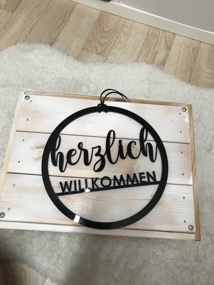 Türkranz aus Acryl "Herzlich Willkommen" – Stilvolle Begrüßung für Ihr Zuhause