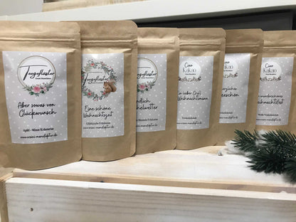 Hochwertige Keramiktasse für Weihnachten, personalisierbar, ideal als Geschenk.