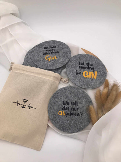 Filzuntersetzer mit Gin-Sprüchen, anthrazit und hellgrau; ideales Geschenk für Mädelsabend, Geburtstag, Junggesellinnenabschied; dekorativer Schutz für Tischoberflächen.