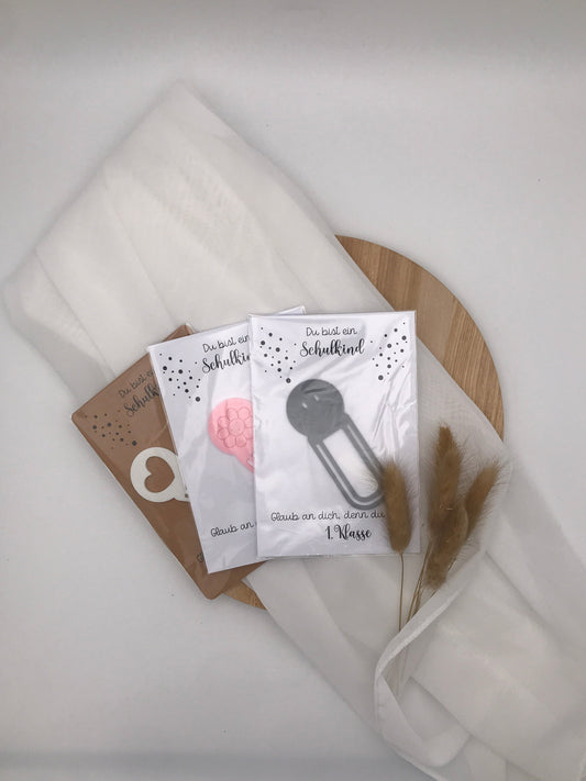 Lesezeichen für Schulanfänger aus 3D-Druck, ideales Geschenk zur Einschulung.