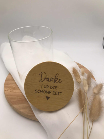 Vorratsglas mit Bambusdeckel und Gravur "Danke für die schöne Zeit" als Abschiedsgeschenk für Erzieherinnen im Kindergarten und Grundschule