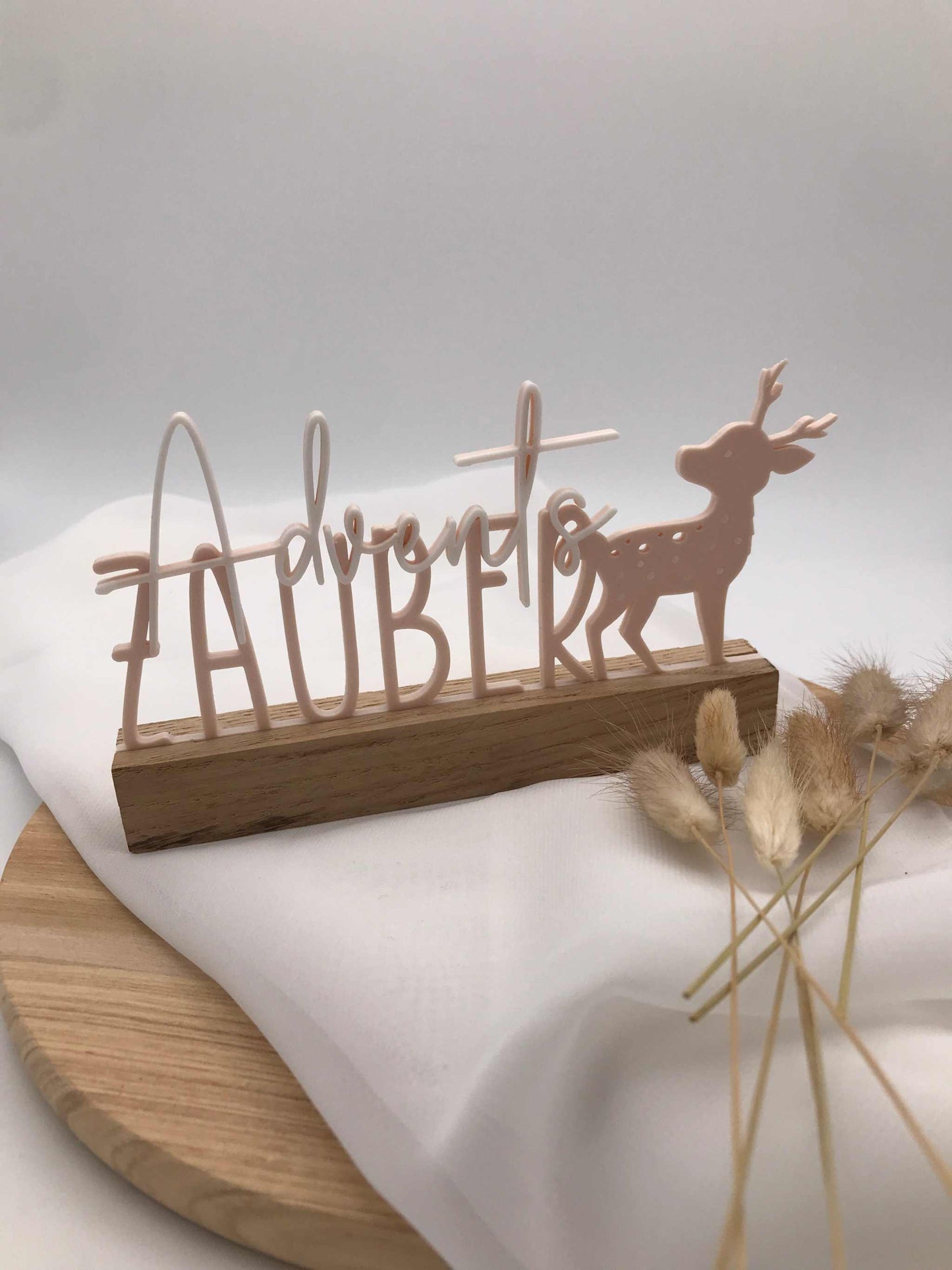 Deko-Block Adventszauber aus Holz mit 3D-gedrucktem Reh, nachhaltige Weihnachtsdekoration für Tisch oder Fensterbank