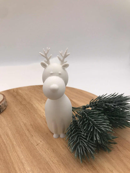 3D-gedruckte weiße minimalistische Rentiere aus PLA in drei Größen als nachhaltige Weihnachtsdekoration