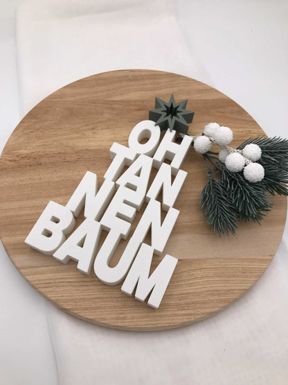 Oh Tannenbaum Dekofigur aus 3D-Druck PLA mit Stern und Winterdeko