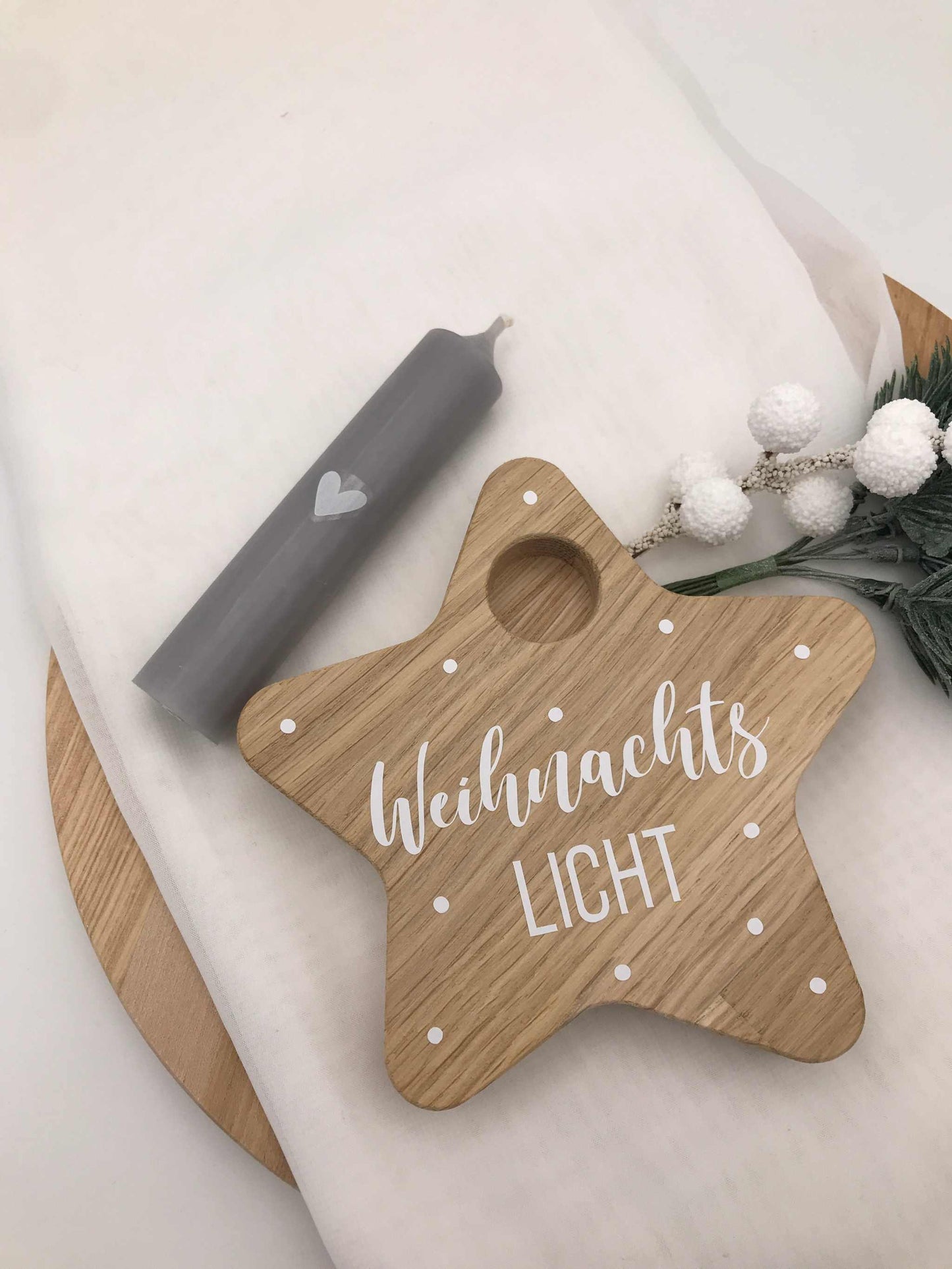 Kerzenhalter Stern aus Eichenholz – Natürliche Weihnachtsdeko für stimmungsvolles Ambiente