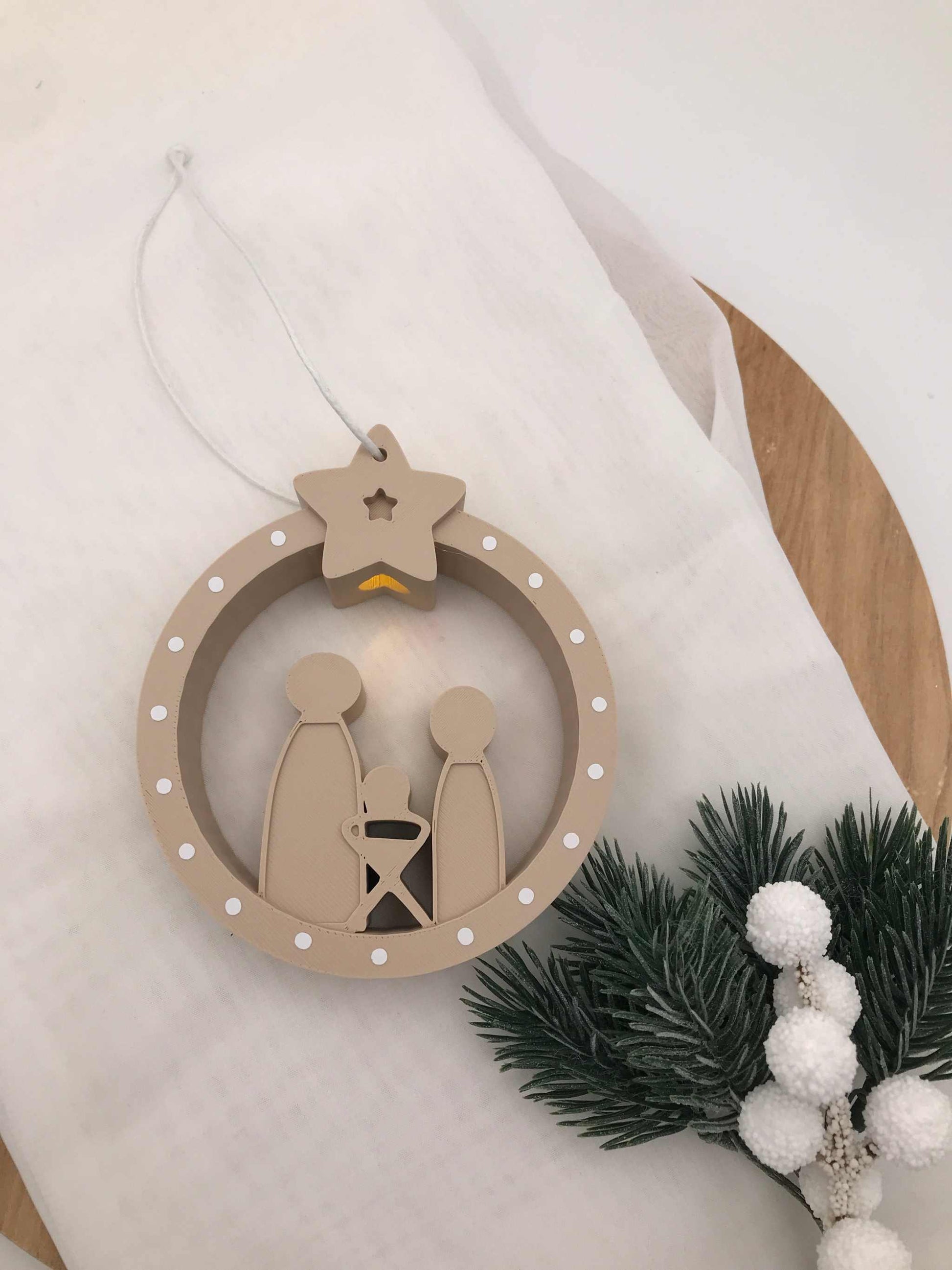 Weihnachtskrippe mit LED – liebevoller 3D-Druck Christbaumschmuck aus PLA