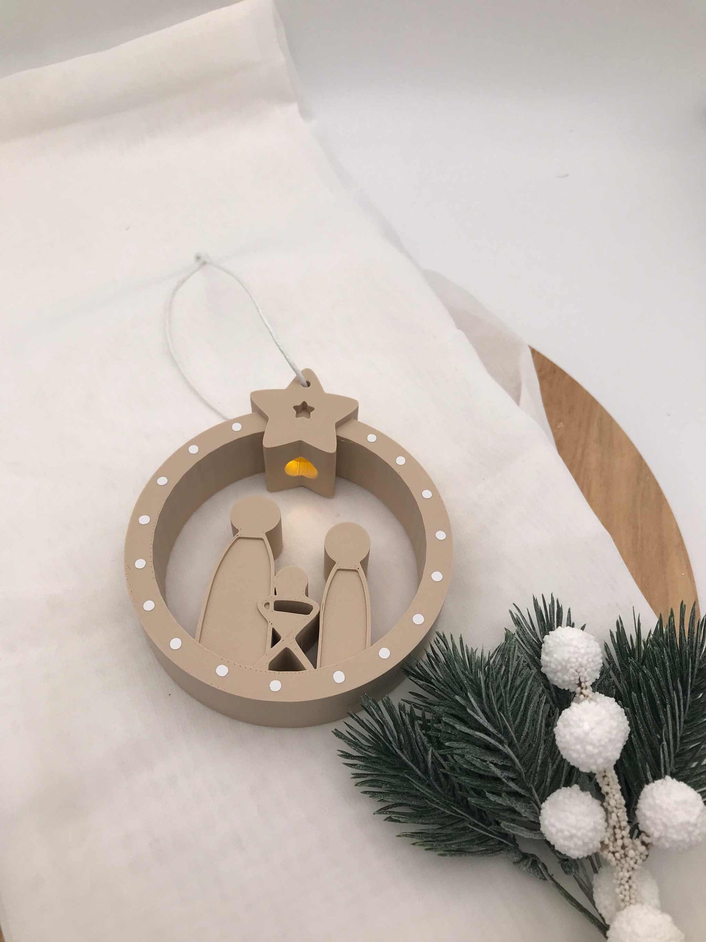 Weihnachtskrippe mit LED – liebevoller 3D-Druck Christbaumschmuck aus PLA