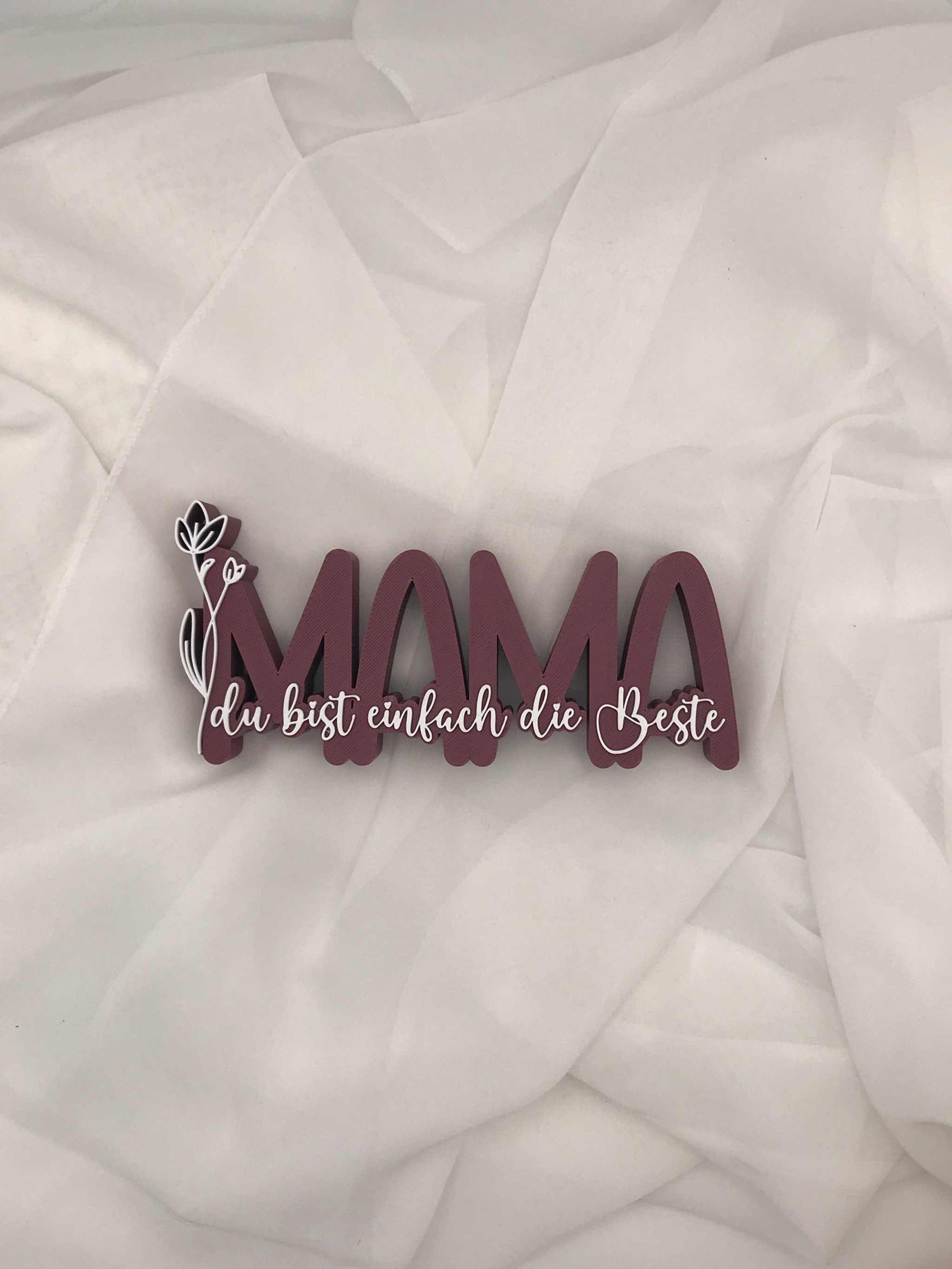 Mama Dekoschild in Pastelltönen mit Schriftzug „Du bist einfach die Beste“ als Geschenkidee